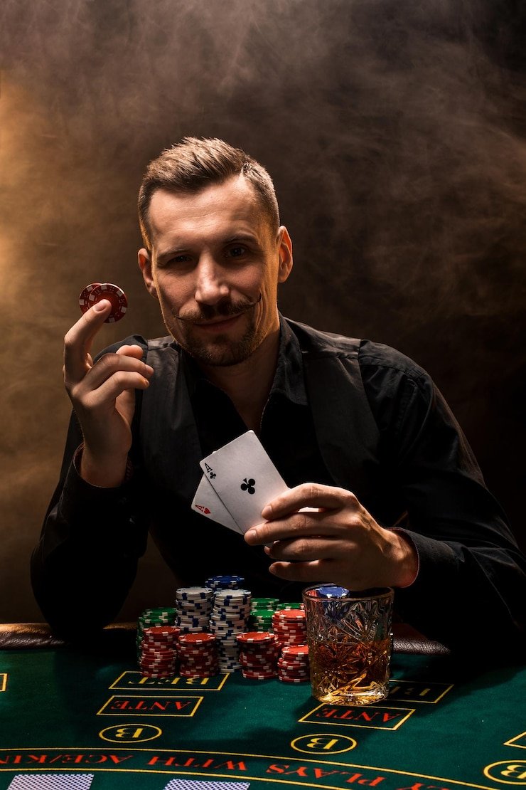 Players enjoying mobile sports betting and casino games on ph99 platform